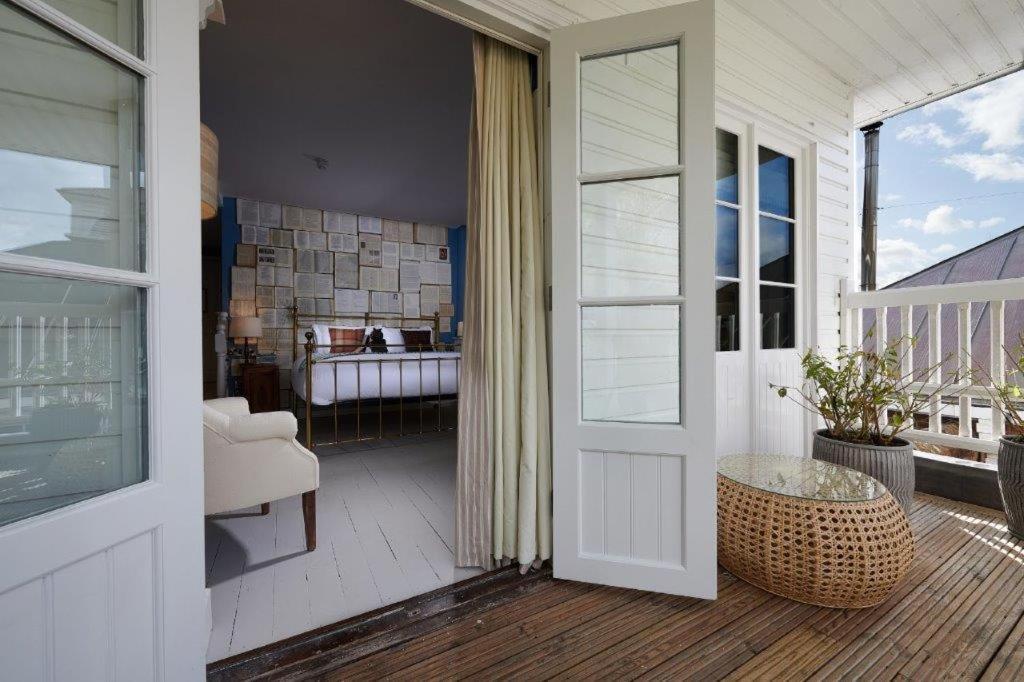 The Boathouse Hotel Bath Exterior photo